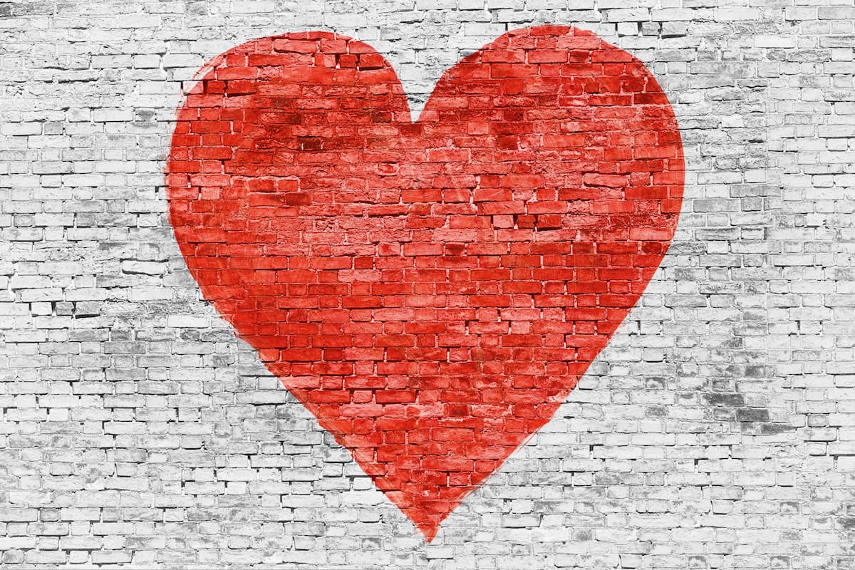 14 Romanian love songs for Valentine's Day or any other day
