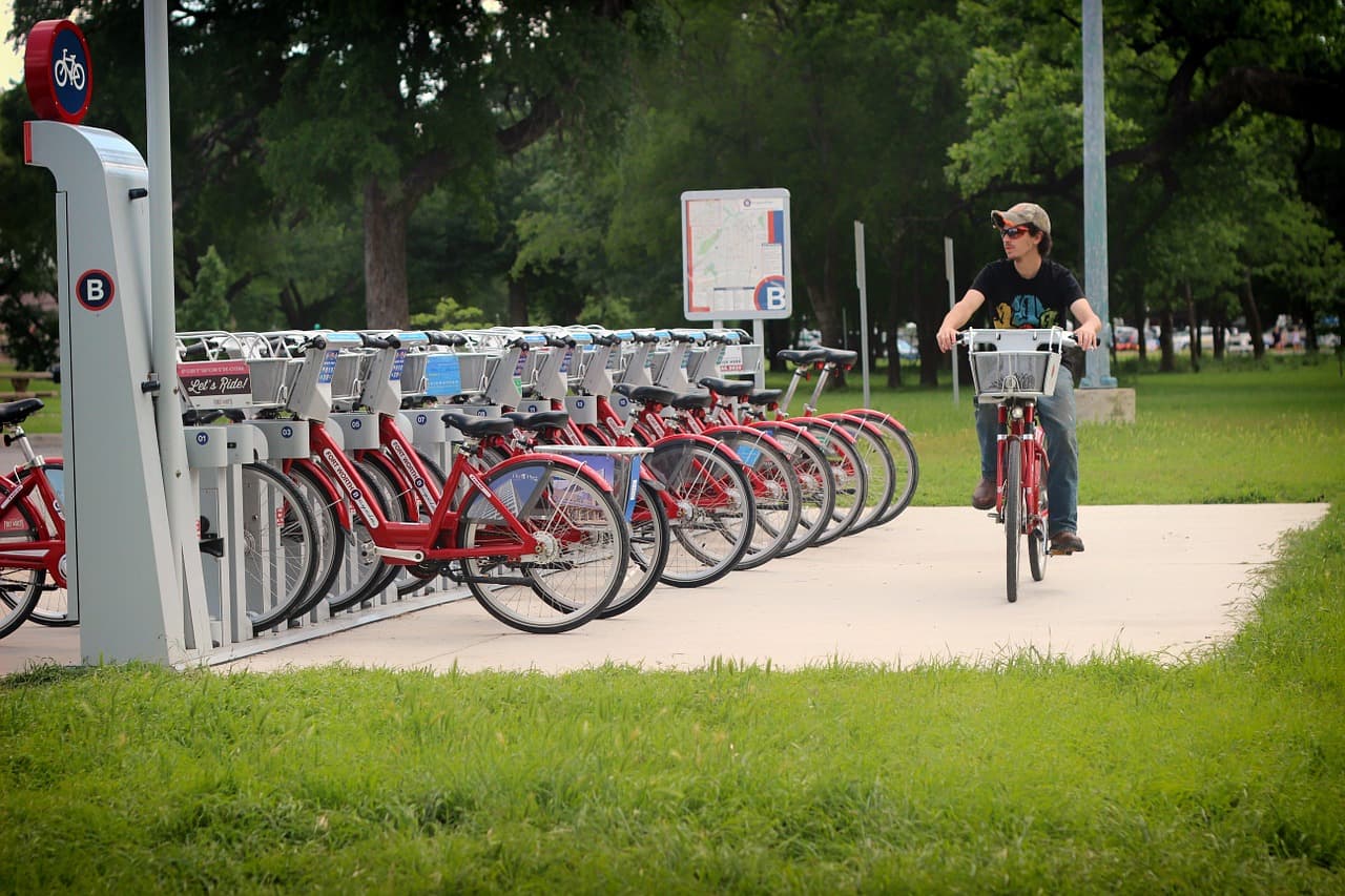 Romanian seaside city to open bike-sharing system