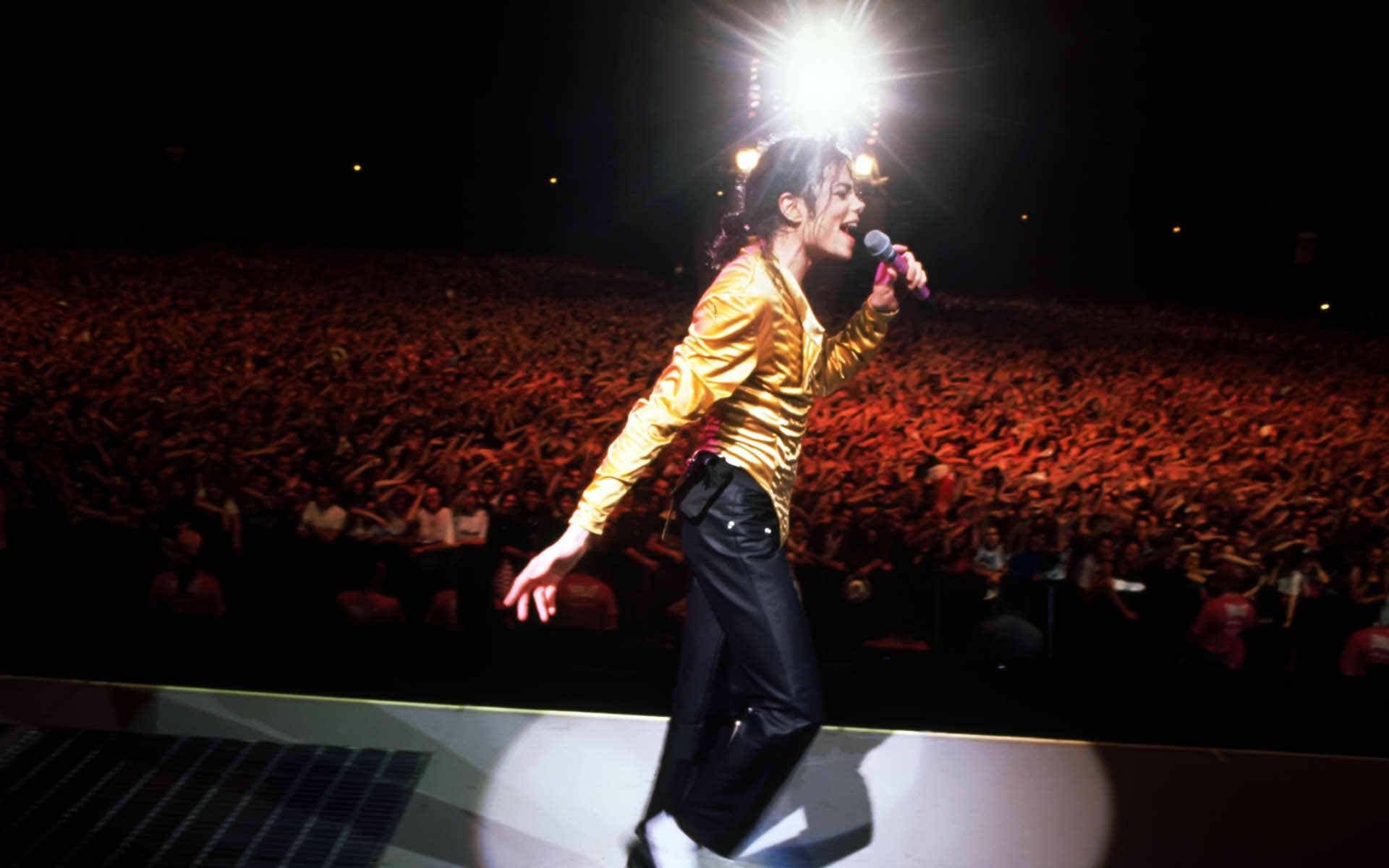 Michael Jackson’s concert in Bucharest uploaded on YouTube to counter negative documentary