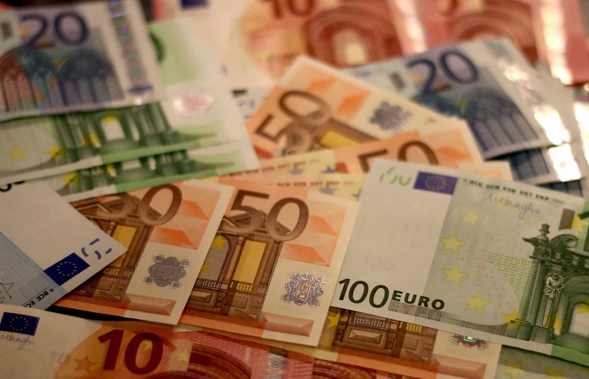 Romania’s external debt up 0.9% in January - April
