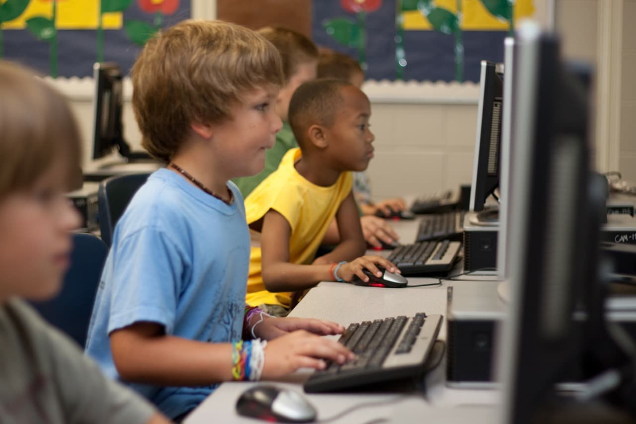 Pupils in Romania could learn programming early on