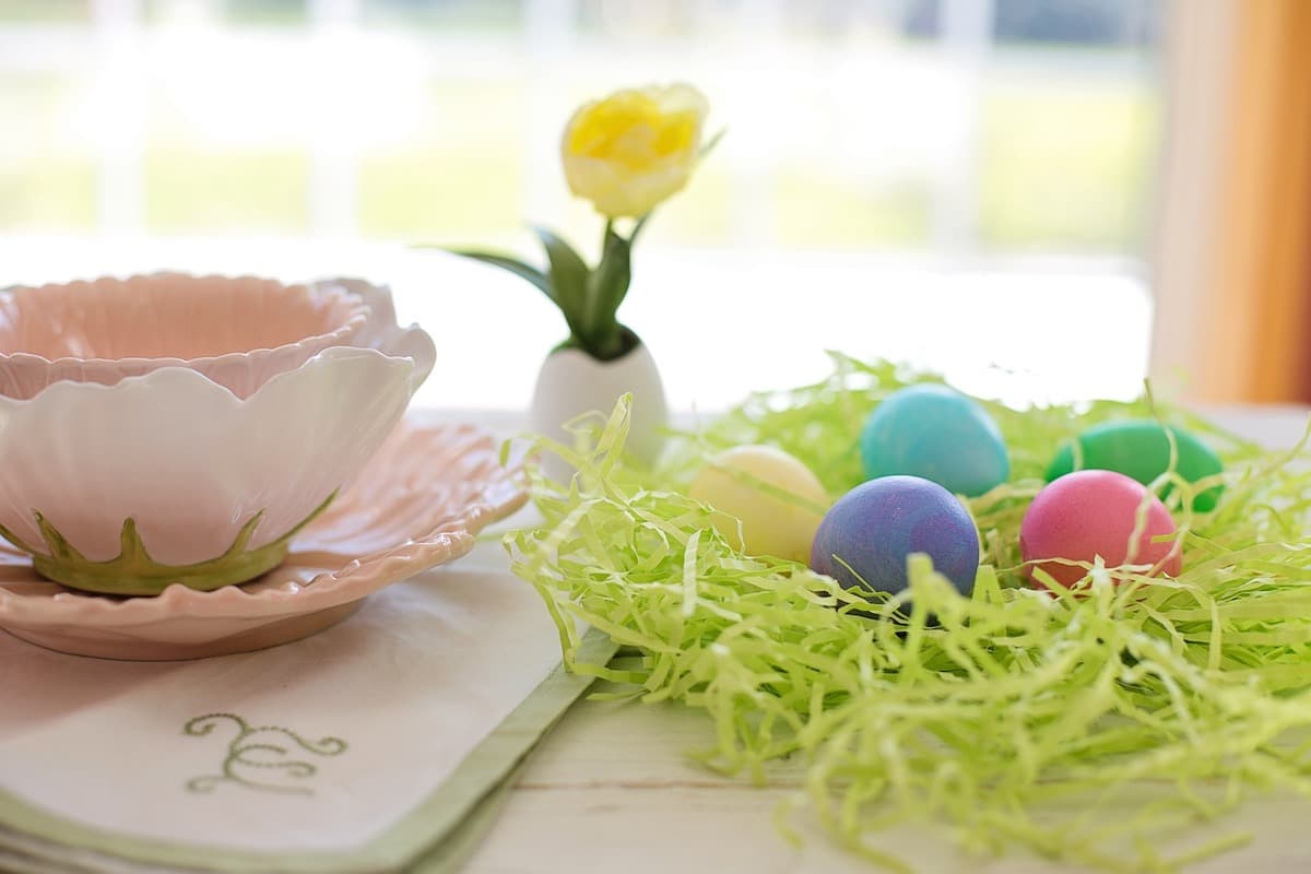 Some 84% of Romanians spend Easter holiday at home