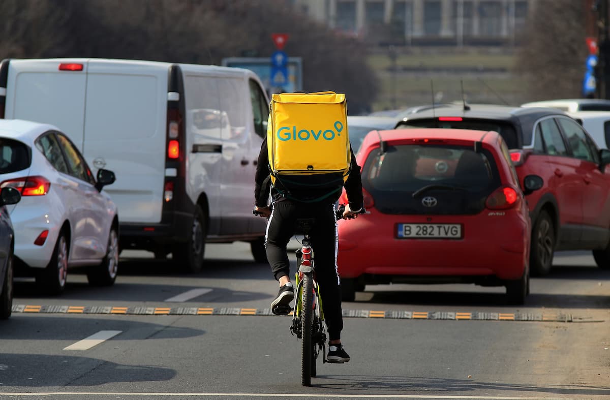 App-based delivery service Glovo expands in one more Romanian city
