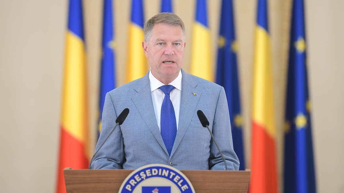 Romanian president “not convinced” new Moldovan Govt. is heading toward EU