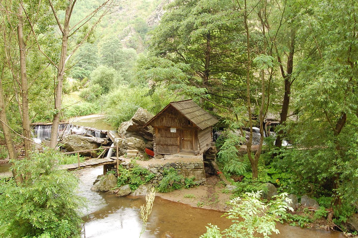 Lesser-known Romania: The water mills in Rudăria
