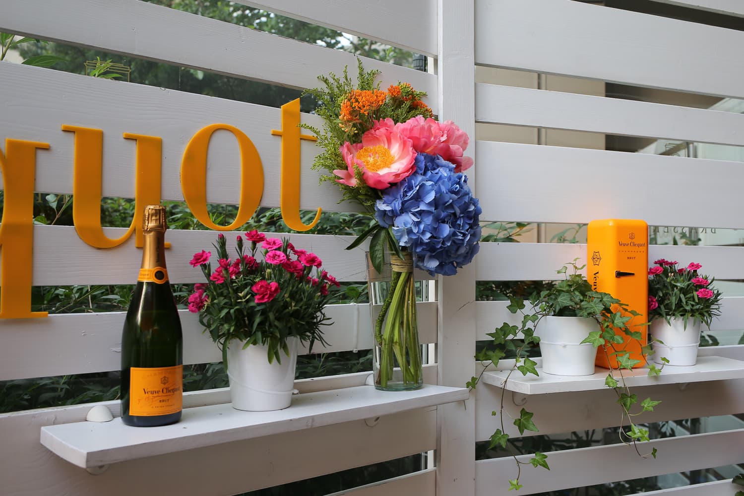 (P) InterContinental Bucharest reopened Corso Summer Terrace by Veuve Clicquot