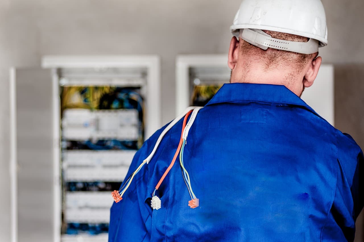 Engie seeks to lease 400 workers in Romania for five years