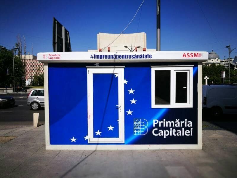 City Hall sets up first aid containers in Bucharest amid heat wave