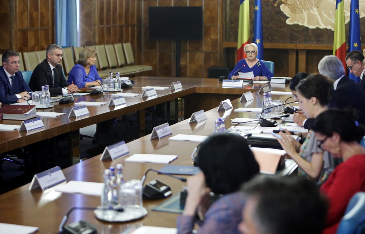 Romania’s dismissed Govt. plans to hike minimum statutory wage