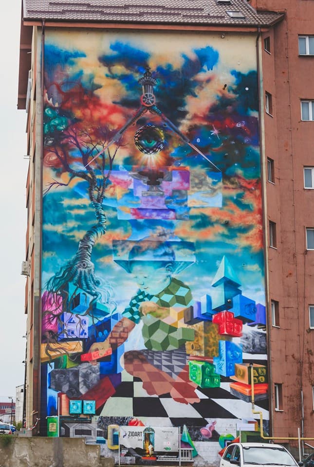 First air-purifying mural in Romania inaugurated in Bacau
