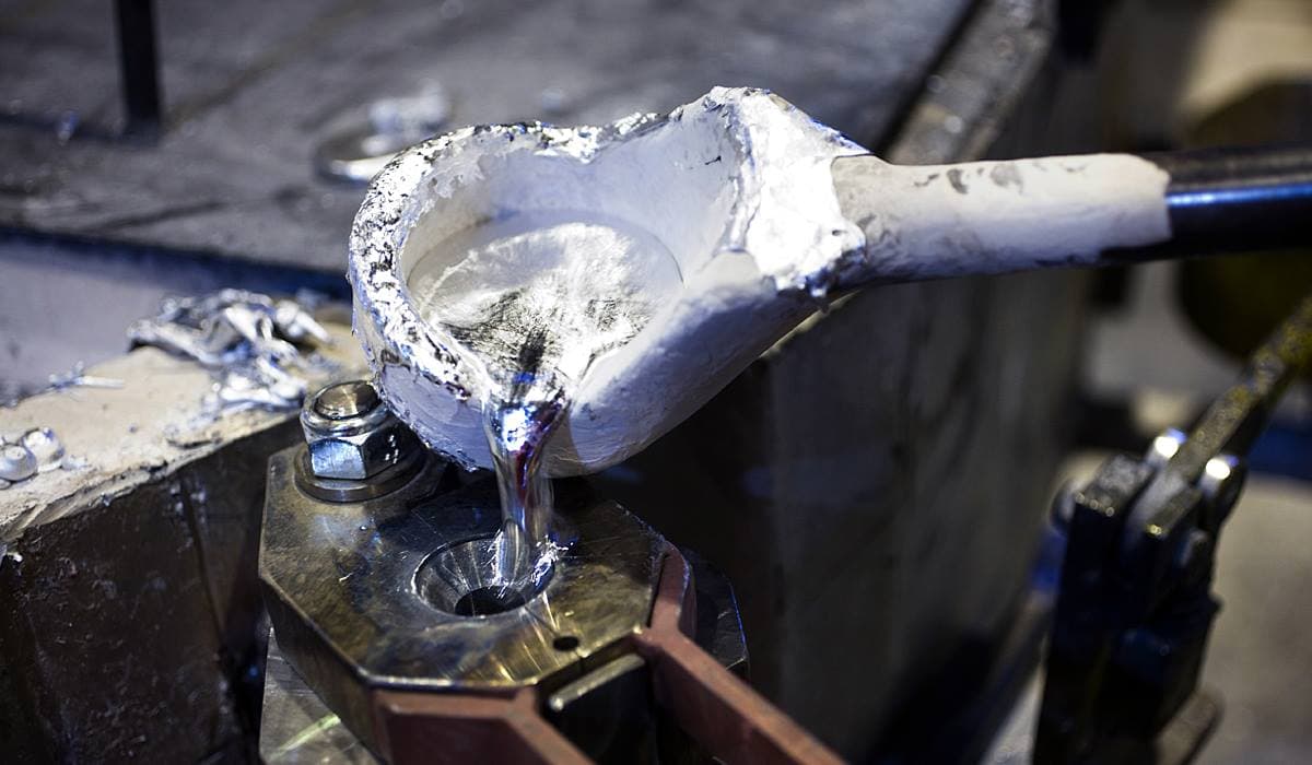 Norsk Hydro sells Romanian aluminium extrusion plant to Austrian investor
