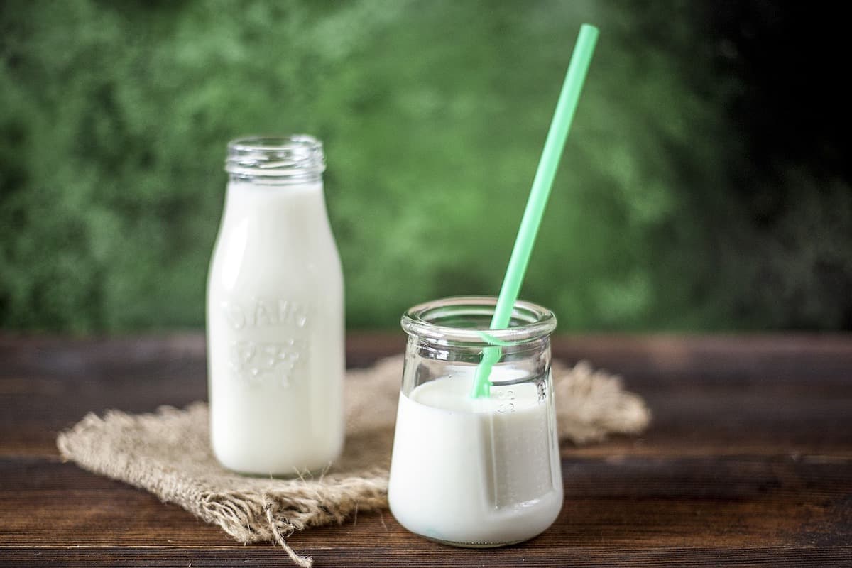 Romanian entrepreneurs to raise EUR 3 mln from the stock market for new dairy plant