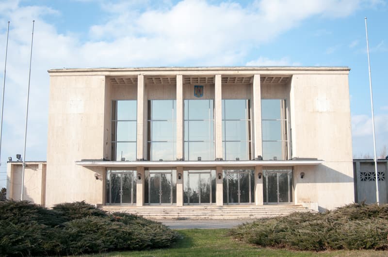 Bucharest’s Băneasa train station reopens in December