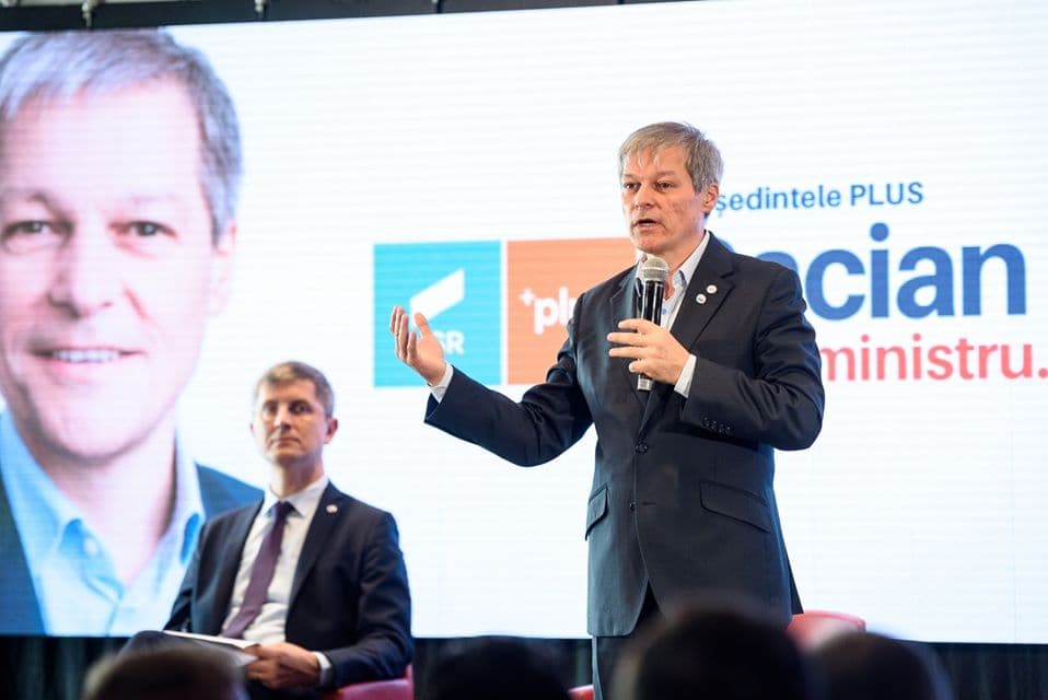 USR+PLUS alliance will support president Iohannis in second round of Romania’s presidential elections
