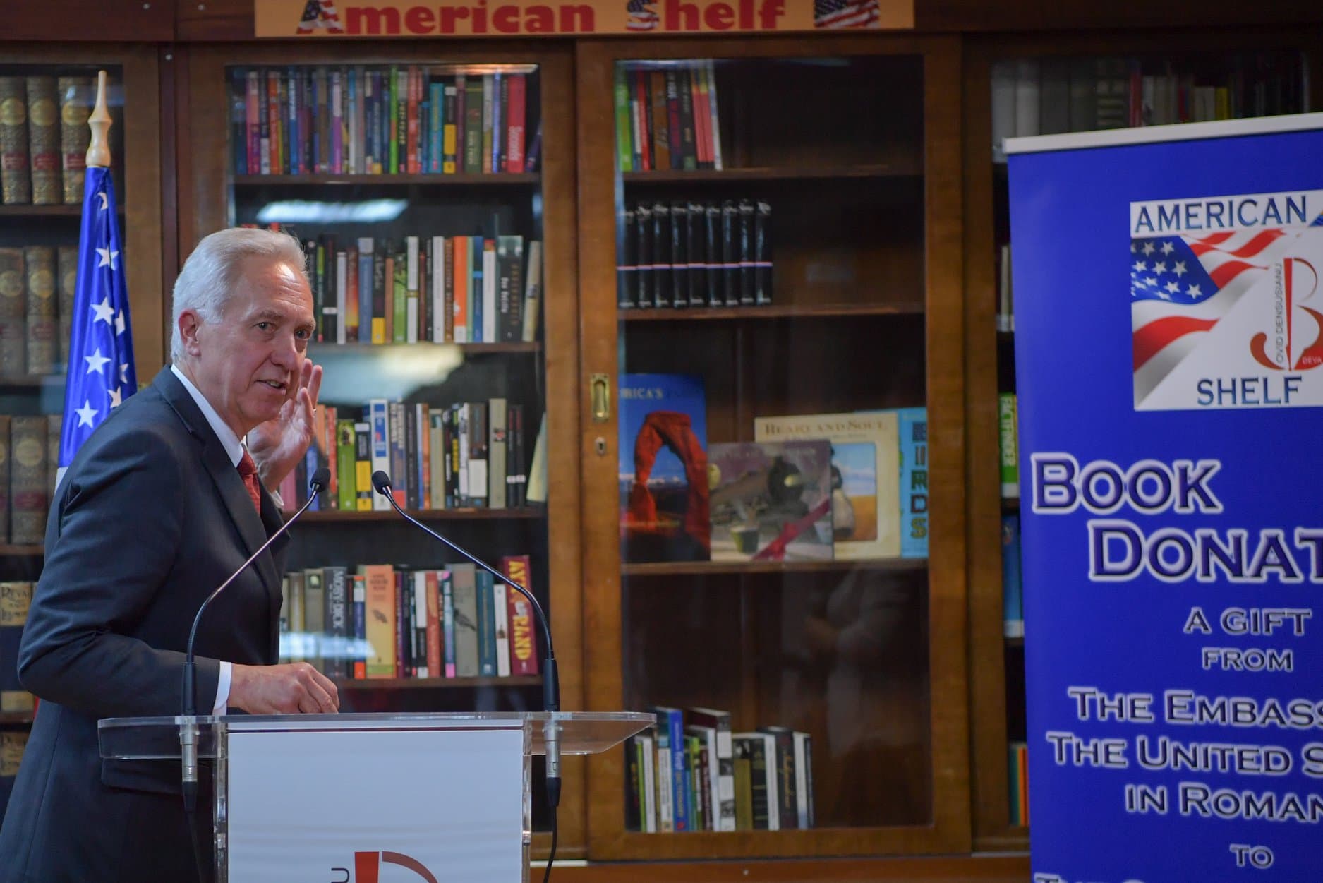 U.S. ambassador will read to children at St. Nicholas Day event in Bucharest