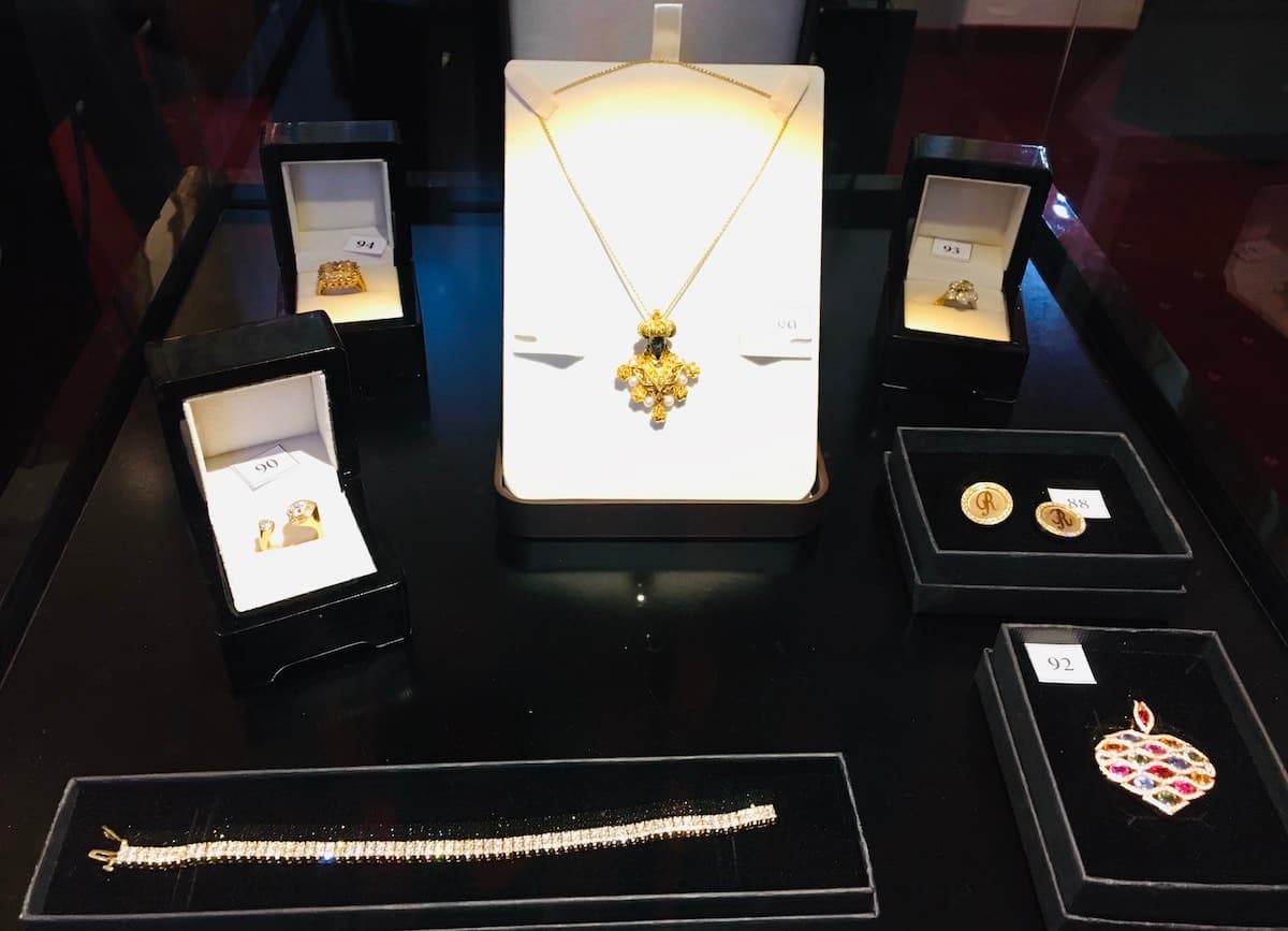Gold rings worn by Rihanna and Beyoncé go on sale at Bucharest auction next week