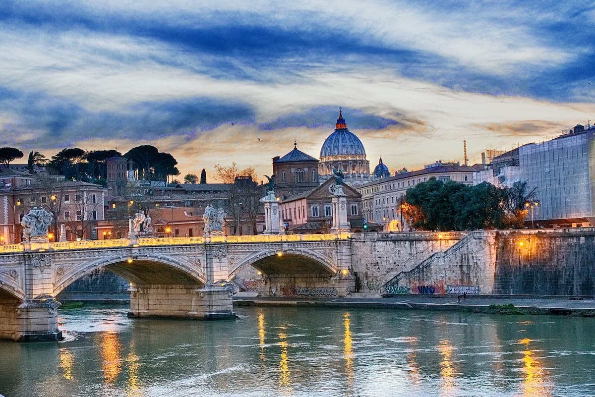Most Romanians traveled to major European cities in 2019 – study