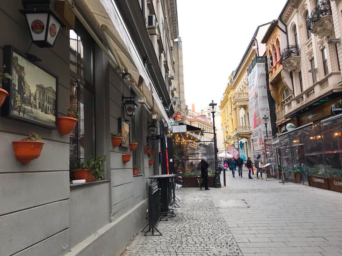 “Destination: Bucharest” – Romantic places to visit with your sweetheart