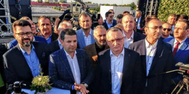 Co-founders of former PM Victor Ponta’s party join the ruling party in RO