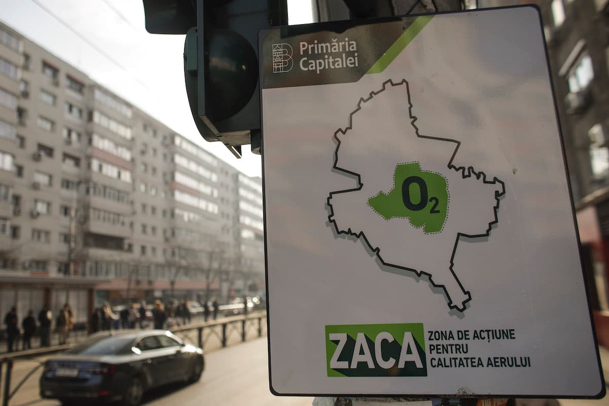 Bucharest mayor drops Oxygen tax after negative feedback on Facebook