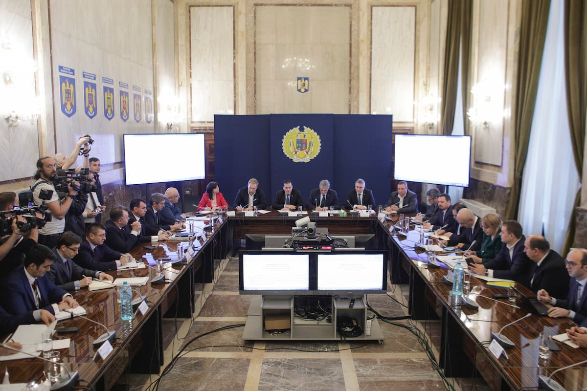 Update: Romania closes all schools to fight coronavirus outbreak