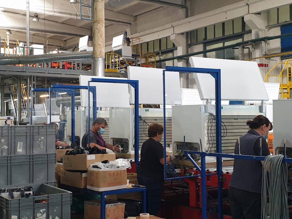 Romanian refrigerators factory suspends operations after Covid-19 detected