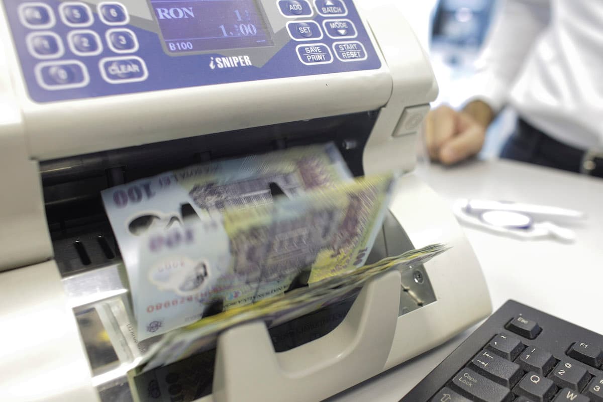 Romania's public debt hits 56.6% of GDP at end-April