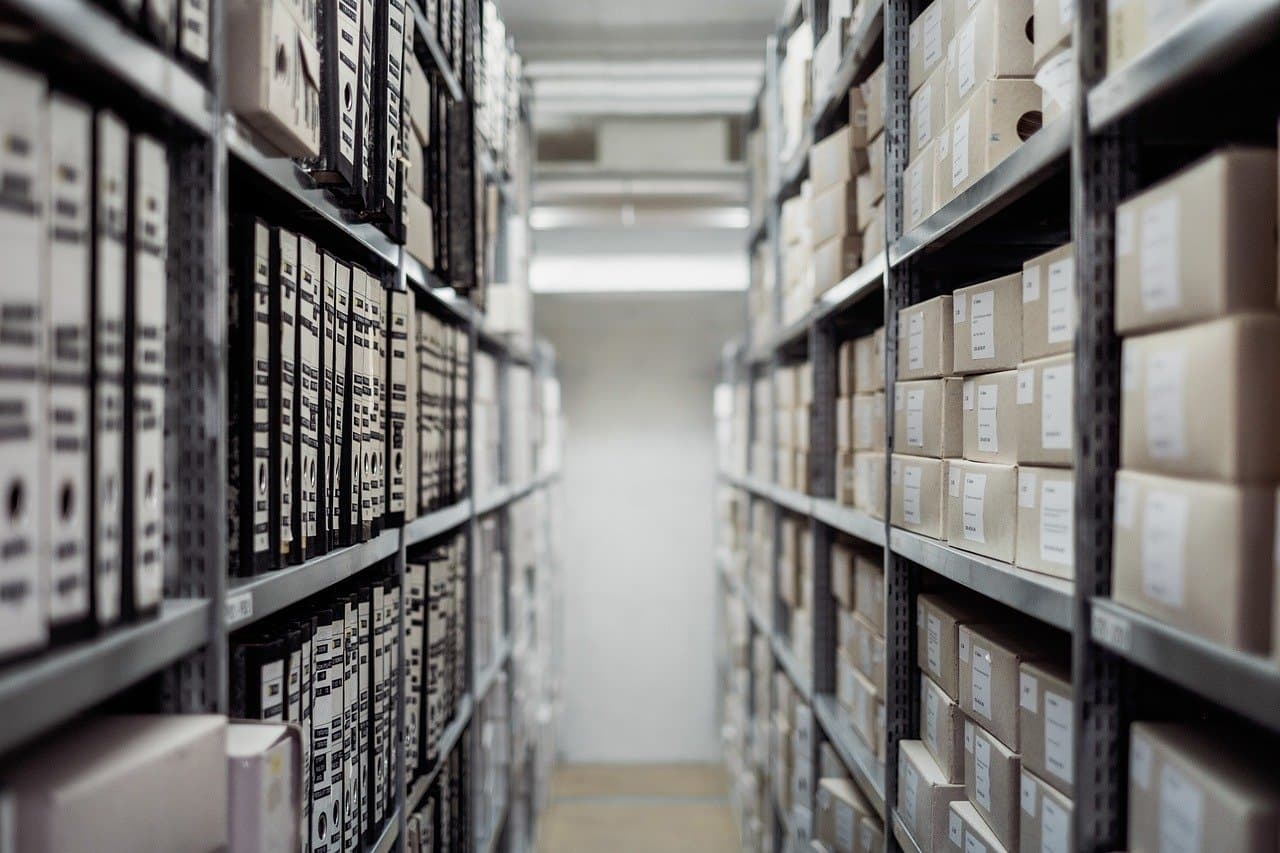 Czech online grocery store Rohlik builds warehouses near Bucharest