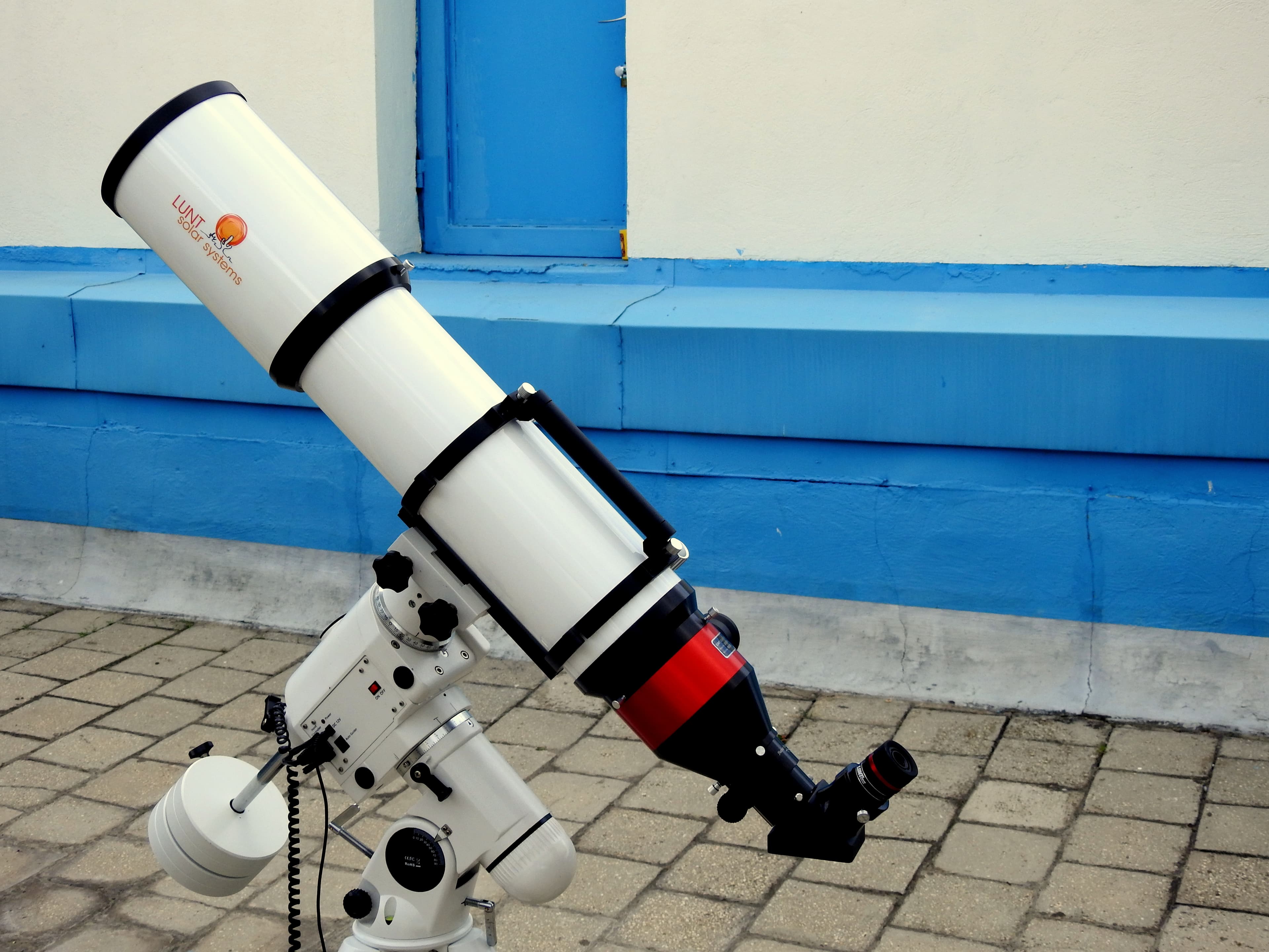 Eastern Romania: Astronomical Observatory in Bârlad gets telescope for solar observations