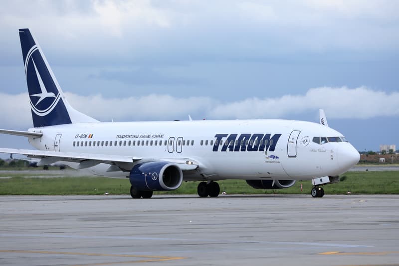 Romanian flag carrier Tarom tests the low-cost segment