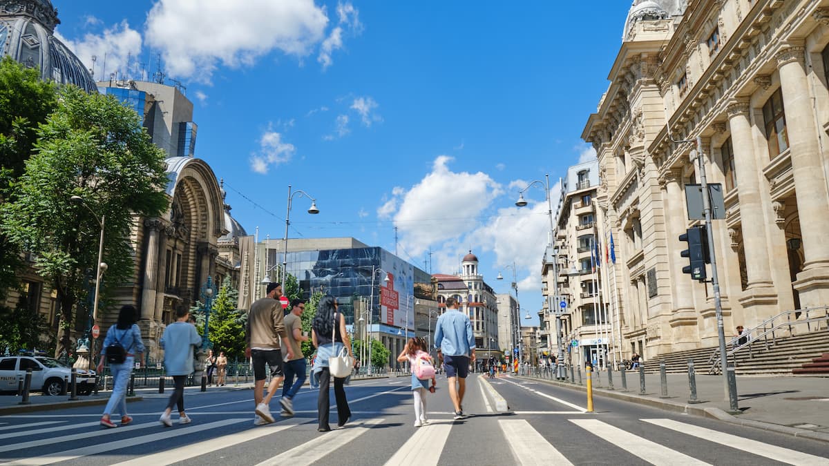 EC report says most residents of Cluj and Bucharest are satisfied with living in their city