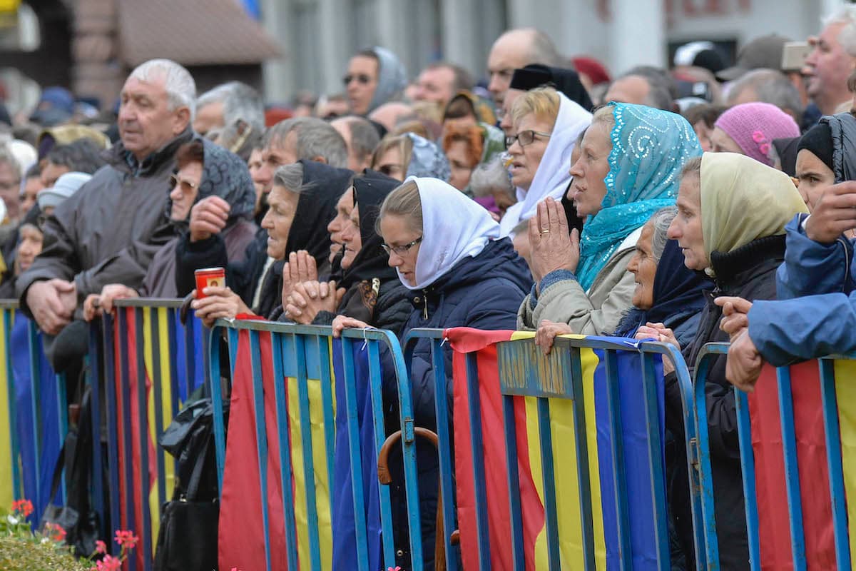 Authorities ban biggest pilgrimage in Romania amid growing COVID-19 cases
