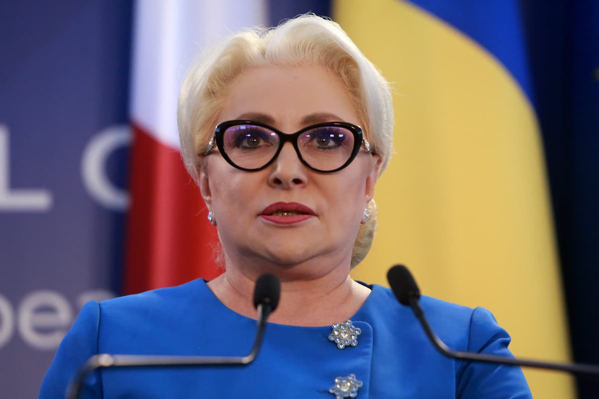 Former Romanian PM Dancila says president Iohannis is making up words, gives “gyroscope” as example