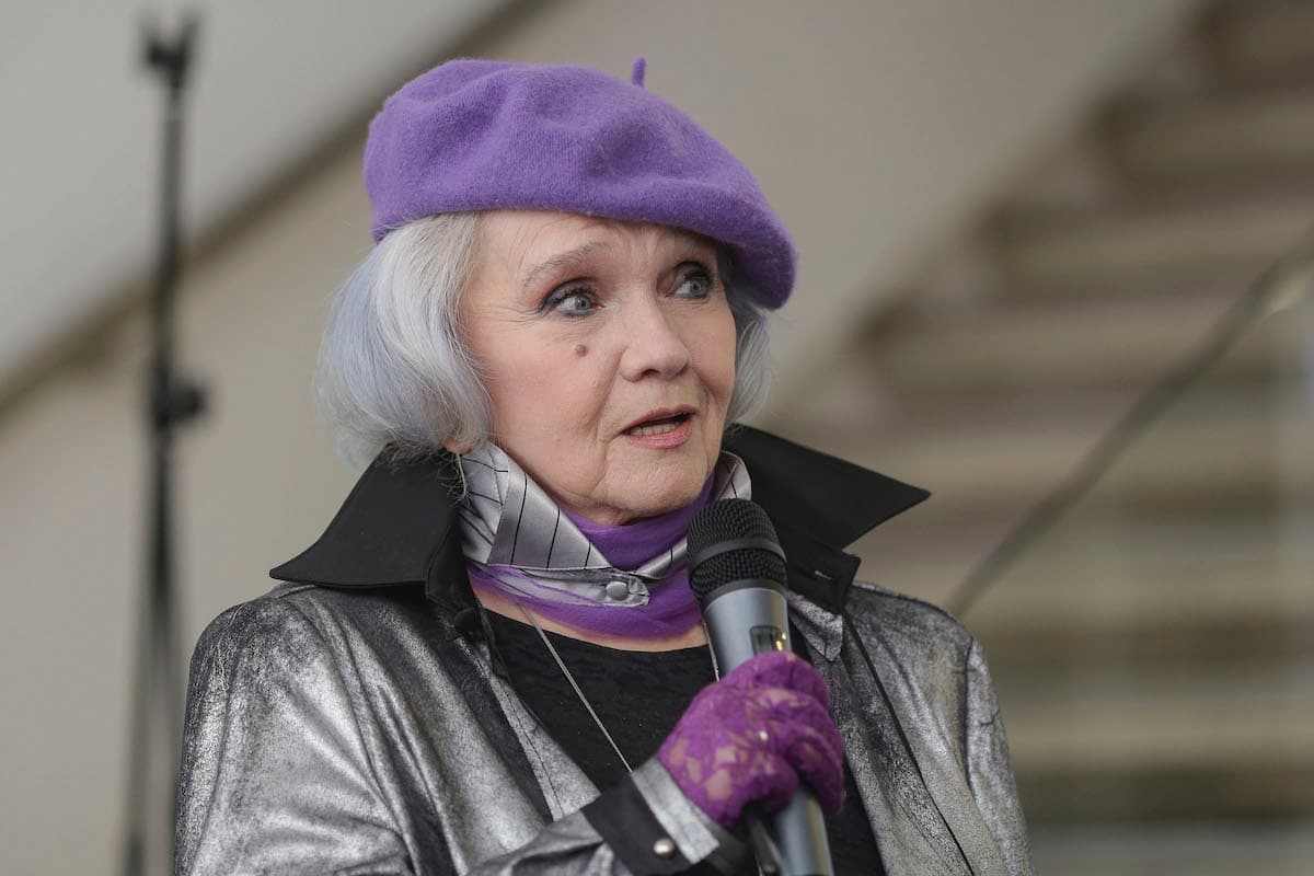 Romanian music: Beloved singer Margareta Paslaru launches new album at 77, donates proceeds to charity