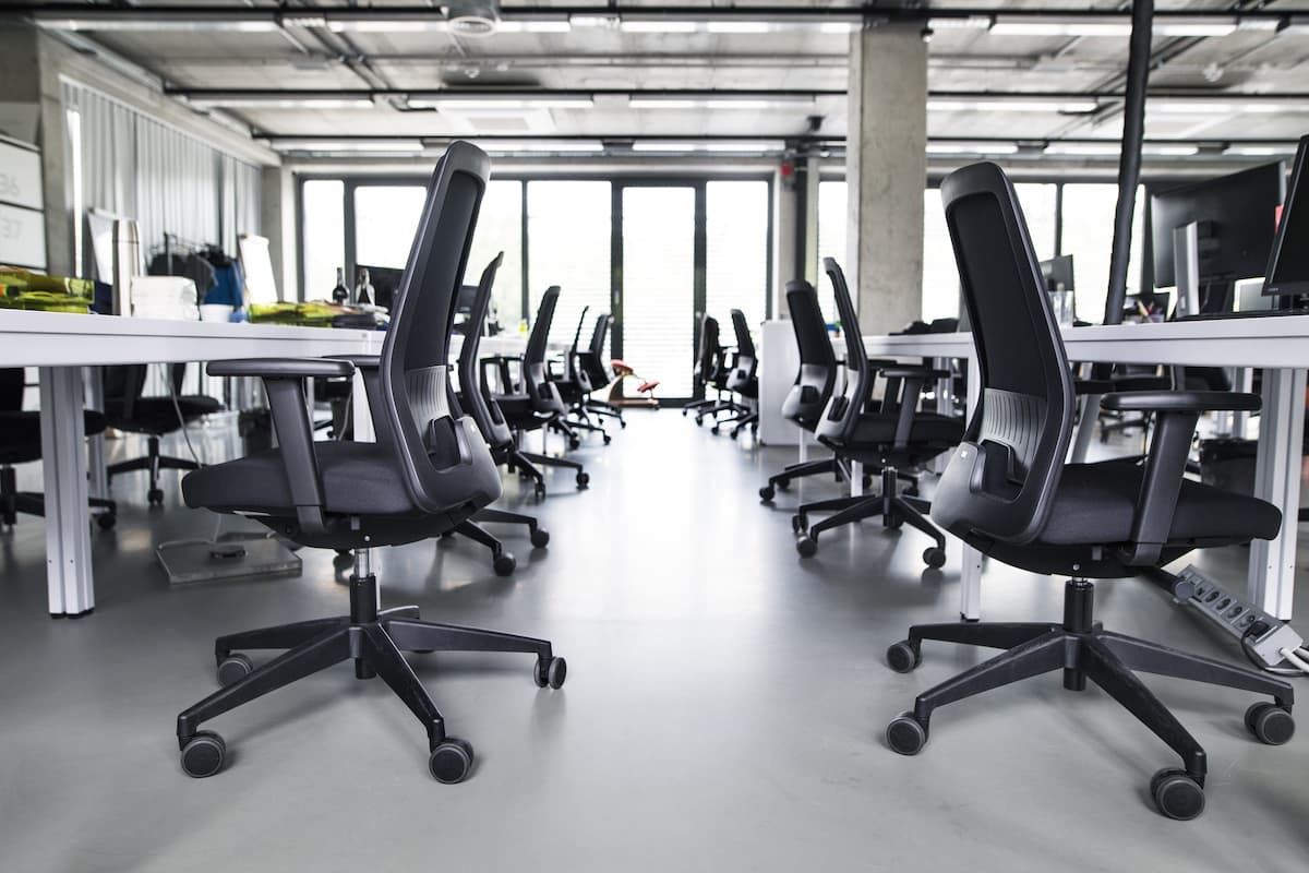 JLL reports companies may seek relocating offices from Kyiv to Bucharest