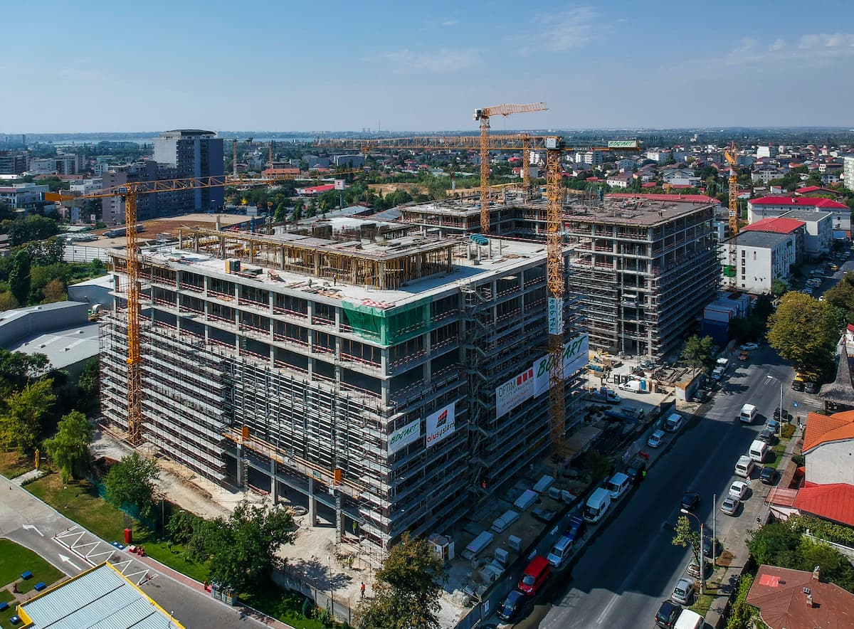 Portland Trust rents 4,000 sqm of J8 Office Park in Bucharest to service providers