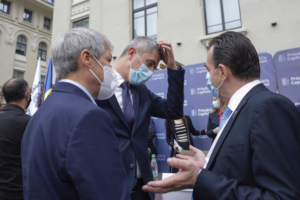 Romania’s would-be center-right coalition partners can’t agree on who will lead new Government