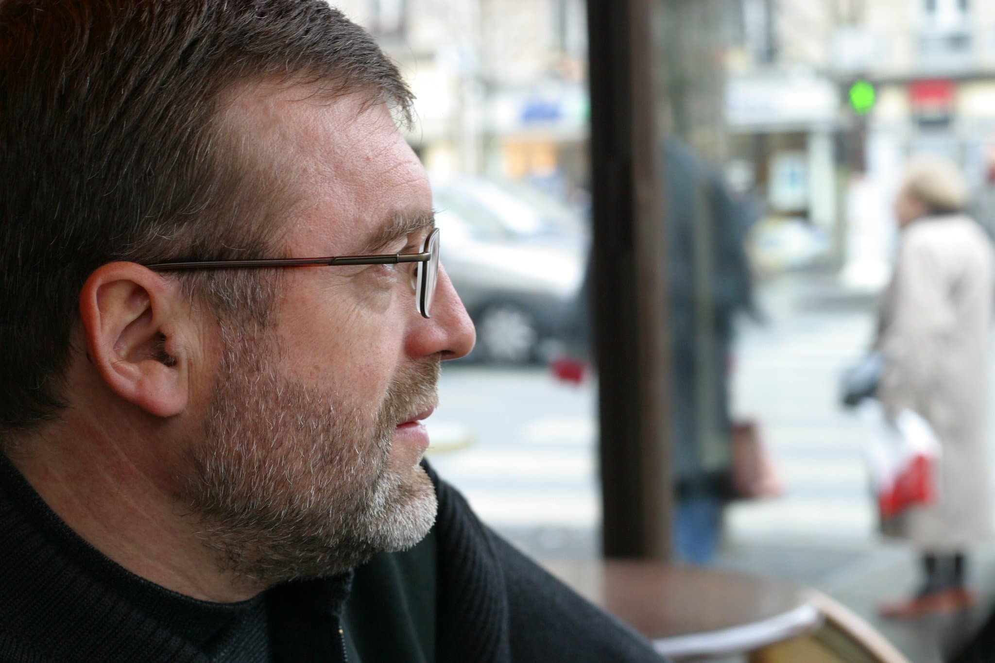 Romanian writer Matei Visniec receives France’s National Merit Order