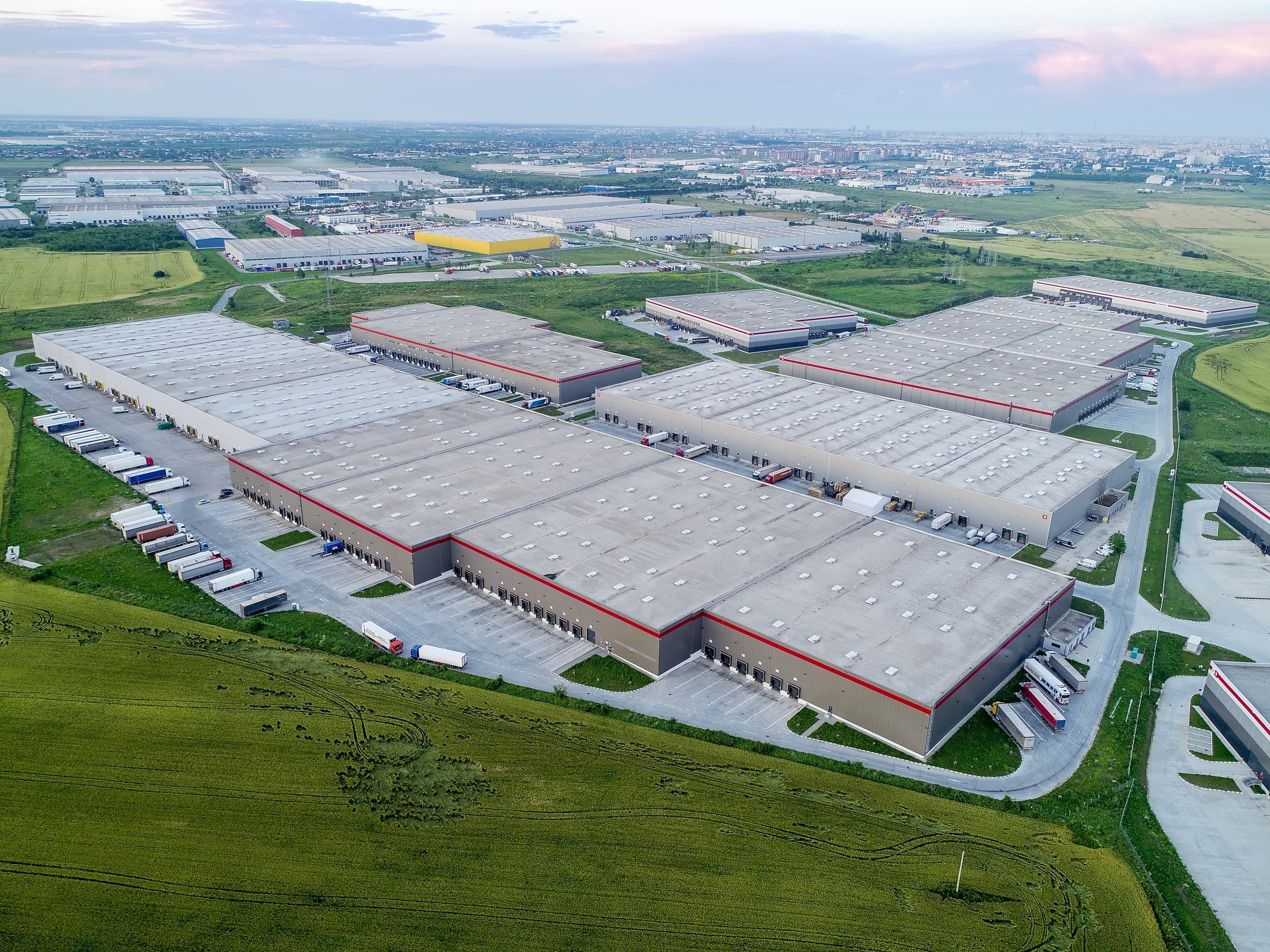 Carrefour consolidates warehouse base in Romania to support expansion