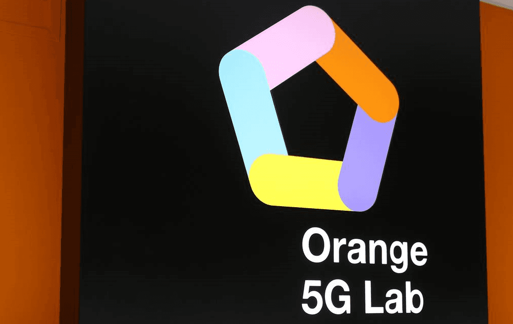 Orange opens 5G Lab in Romania