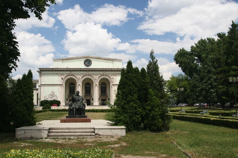 Bucharest Opera schedules Otello performances with international cast for lead roles, Christian Badea conducting