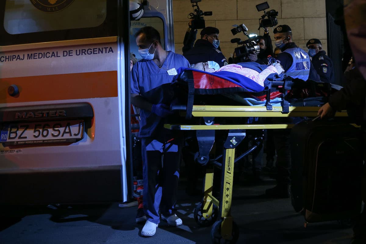 Evacuation of hospital for hosting COVID-19 patients stirs political tensions in Romania