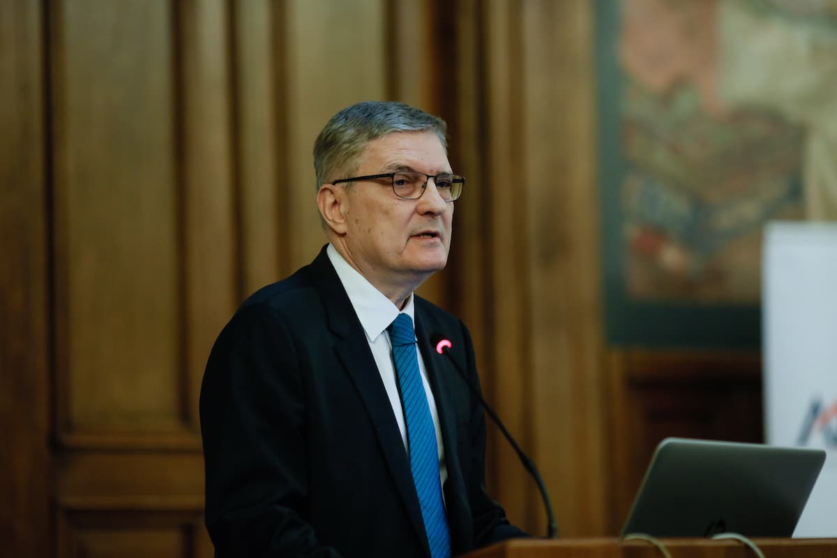 Fiscal Council president warns Romania must raise taxes to fix deficit