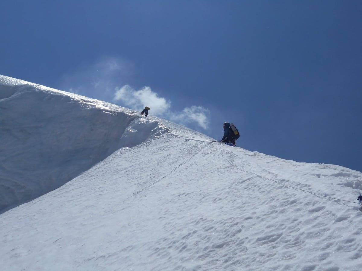 Himalaya expedition: Romanian climbers plan to tackle Kangchenjunga