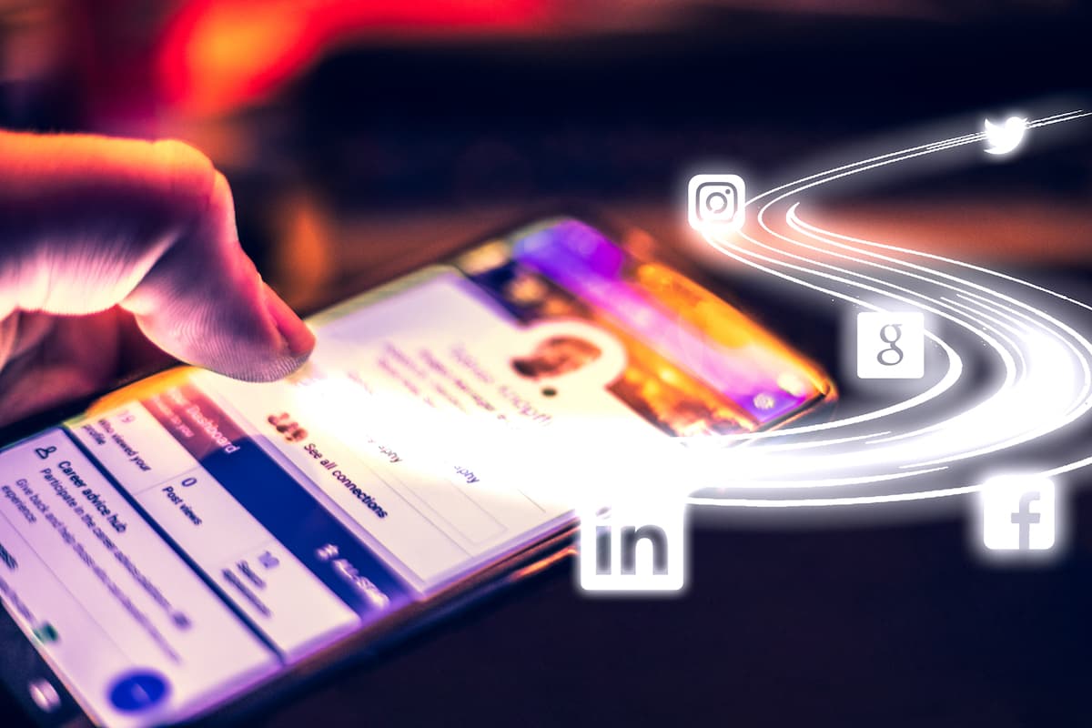 Over 80% of Romania’s internet users only scroll their social media apps