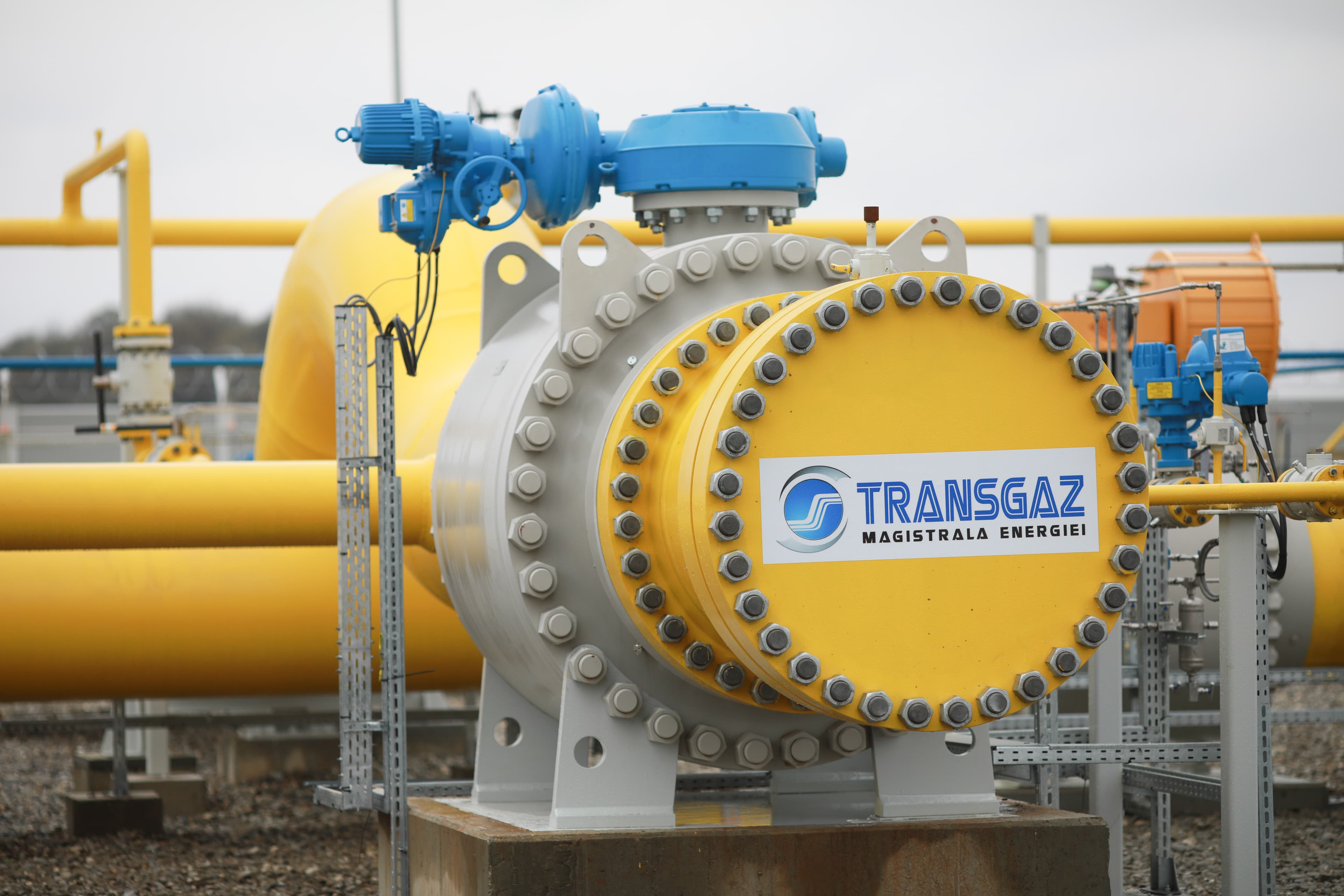 Romania's Transgaz borrows EUR 44 mln to consolidate transfer capacity to Moldova