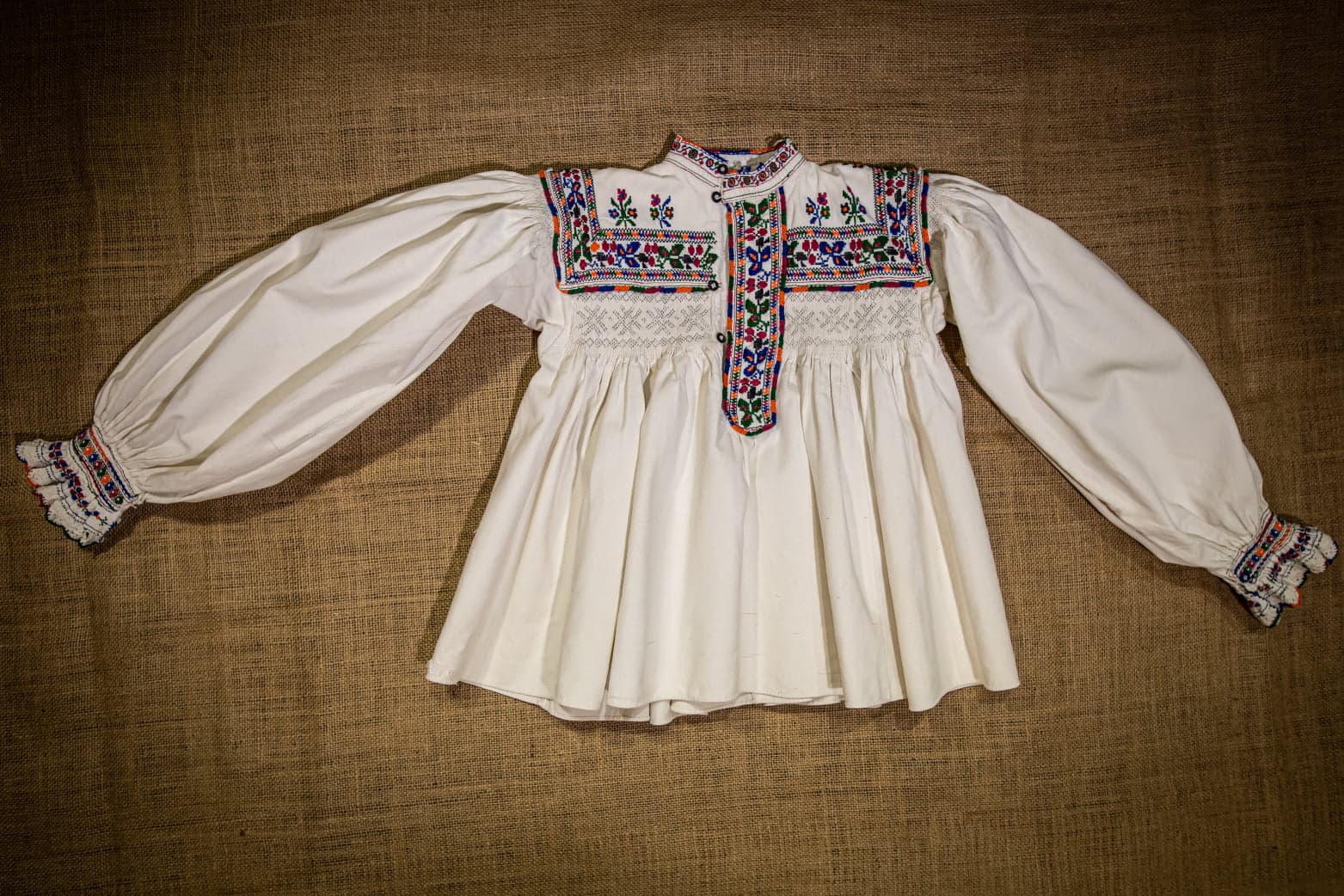 Madrid exhibition highlights traditions of Romania’s Maramureş region