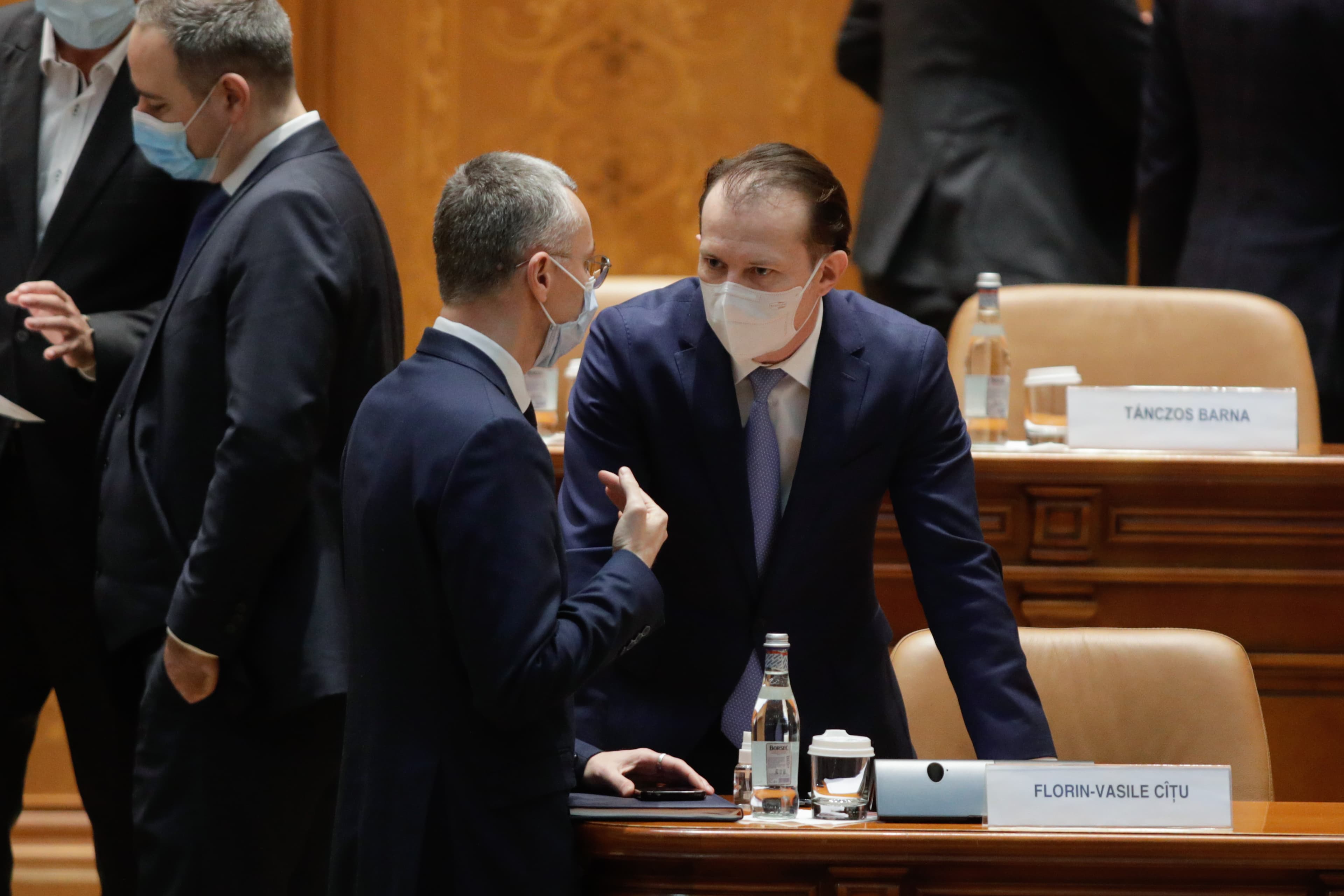 Romanian PM Citu backs minister of justice