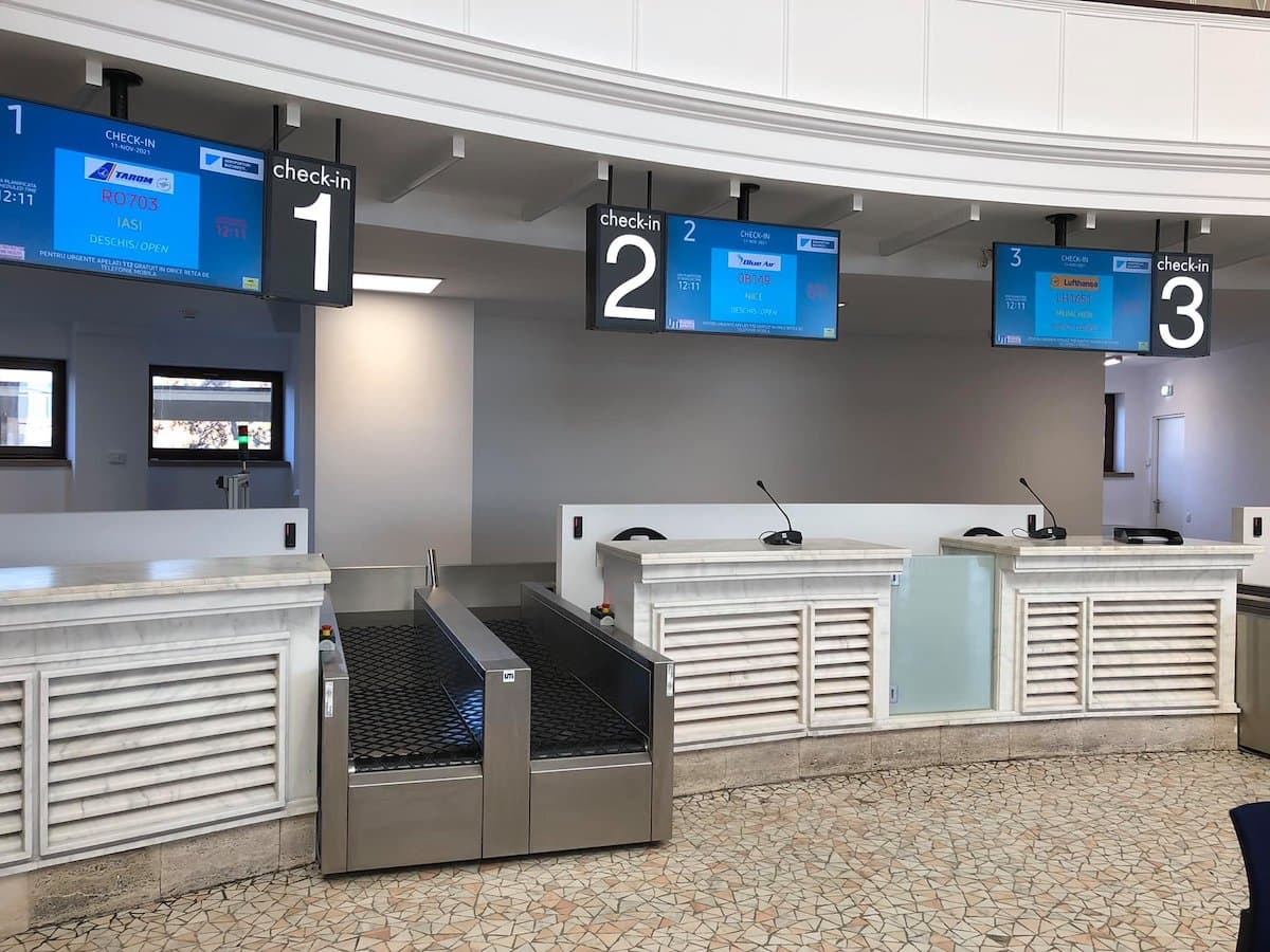 Bucharest’s secondary airport Băneasa to reopen next week