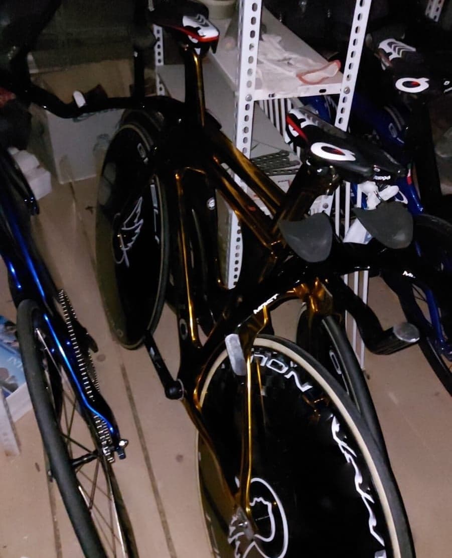 Romanian Police recover high-performance bikes stolen from the Italian cycling team